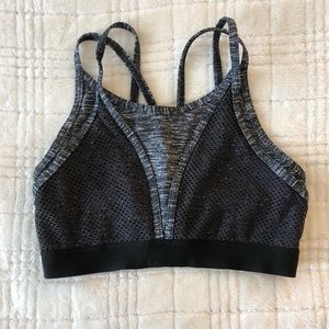 VS Sports Bra